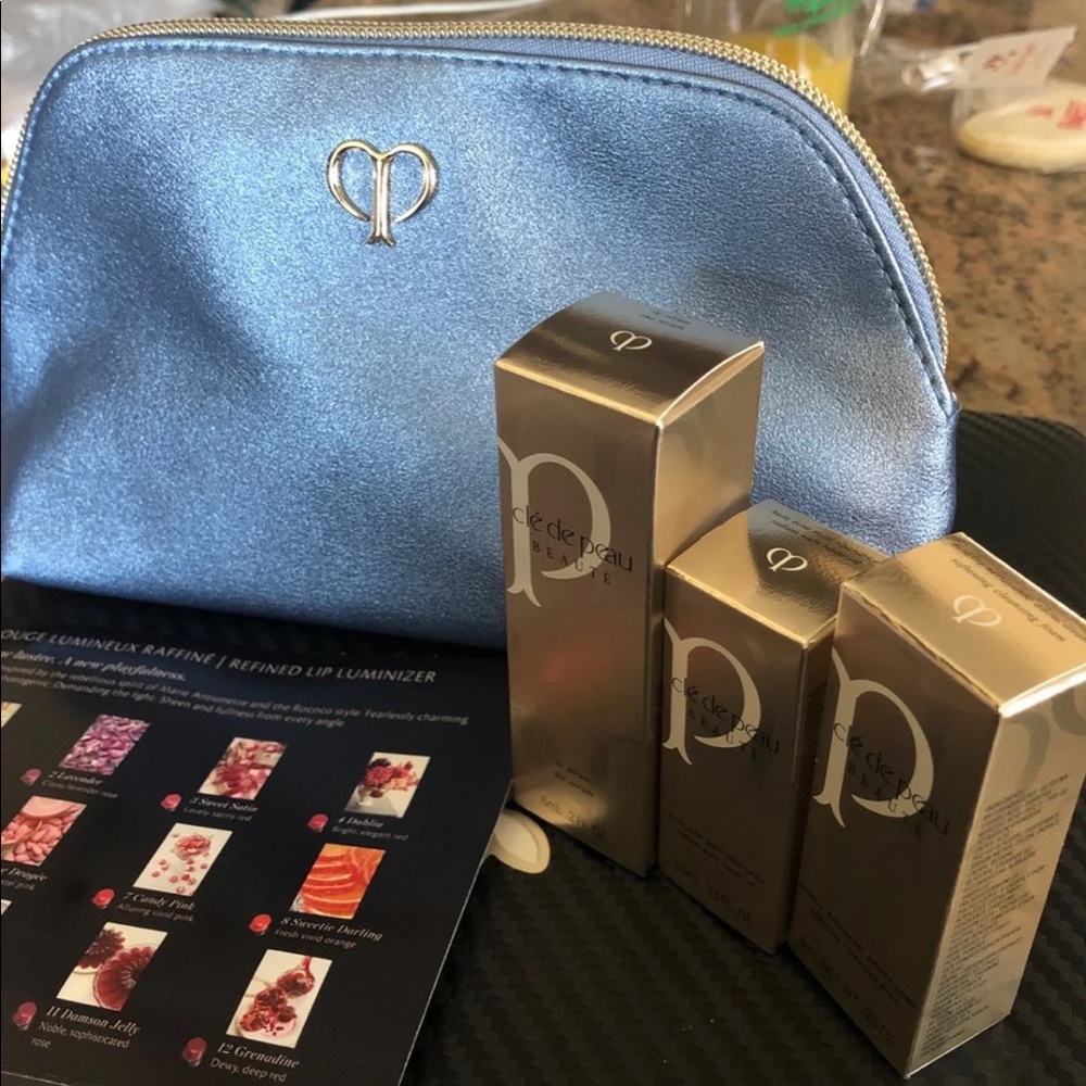 New Cle De Peau 5 Piece Set authentic brand new